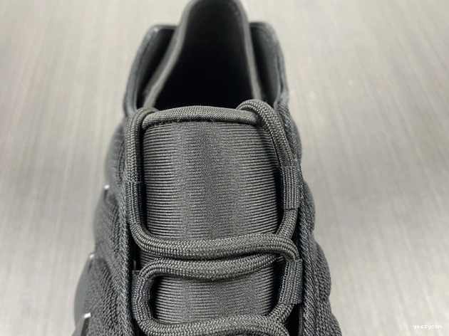 H68032 400 YEEZY ADIDAS 0708